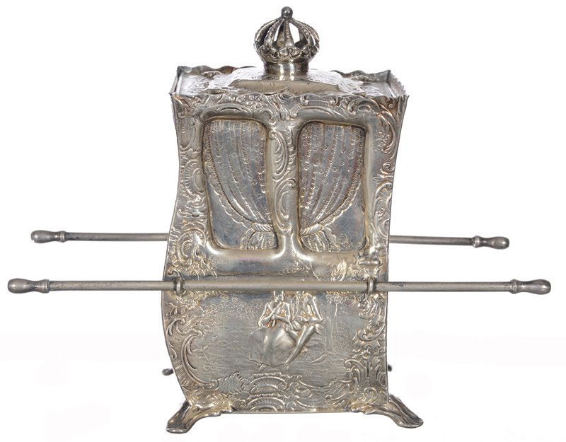 5" X 6 1/2" BRITISH COIN SILVER FIGURAL TEA CADDY IN SH (1 of 7)