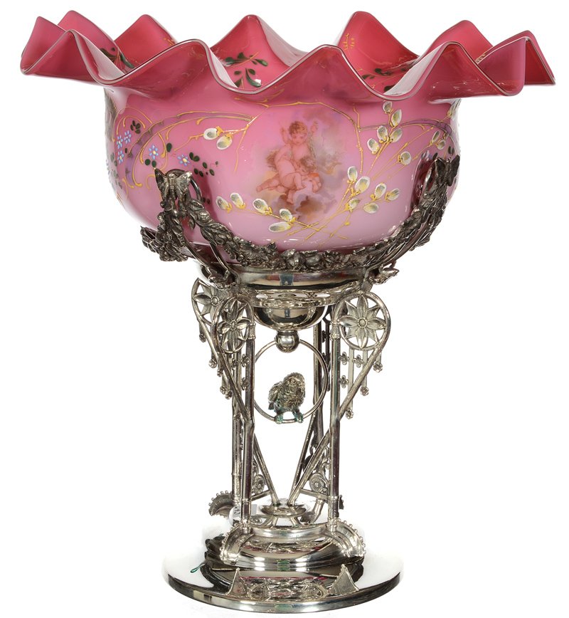 14" X 13" BRIDES BASKET (1 of 5)