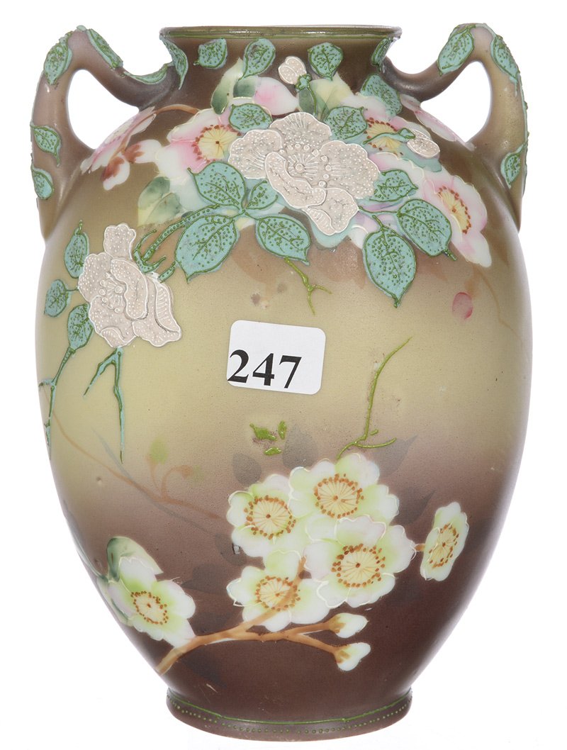 7" NIPPON (BLUE MAPLE LEAF MARK) TWO-HANDLED VASE (1 of 3)