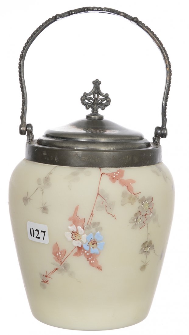 8" UNMARKED WAVECREST BISCUIT JAR (1 of 2)