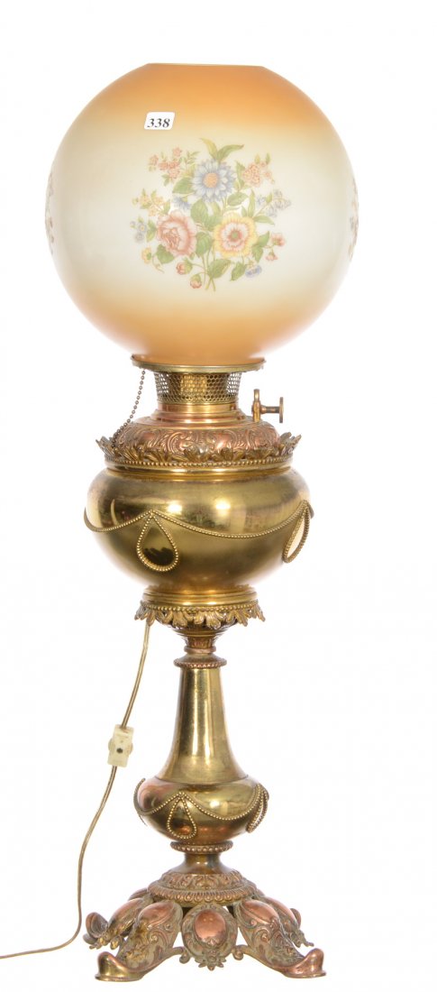 28" BANQUET LAMP (1 of 3)