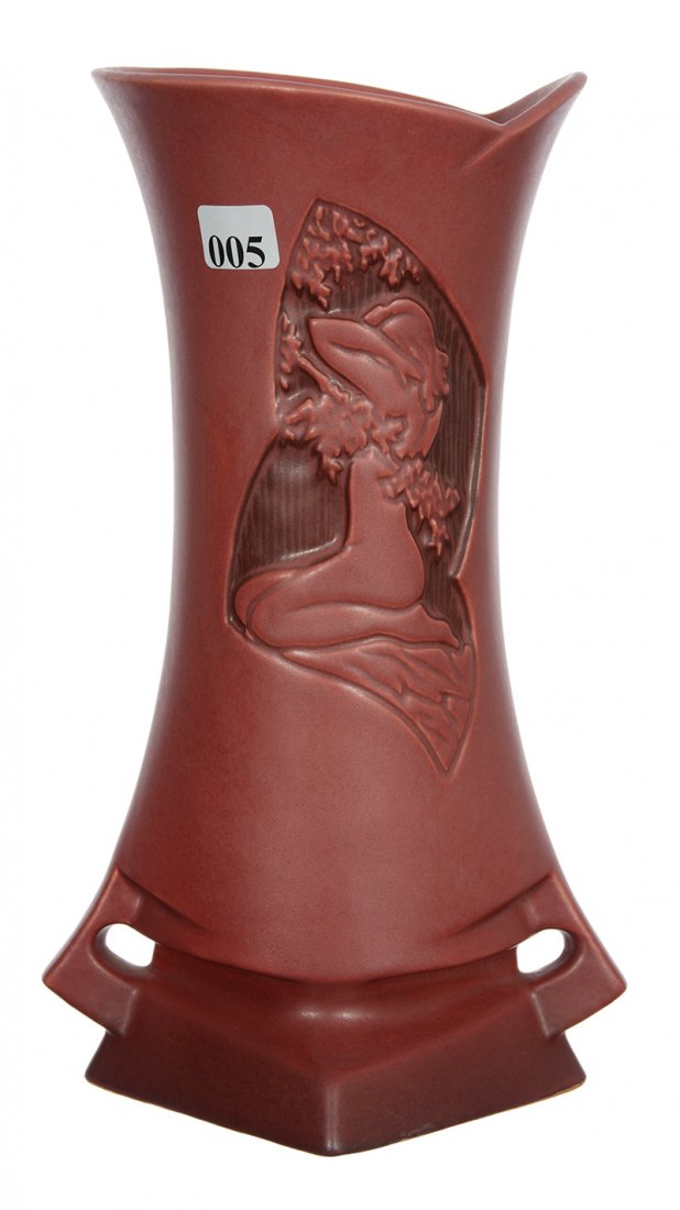 ROSEVILLE ART POTTERY #787-10" VASE (1 of 3)