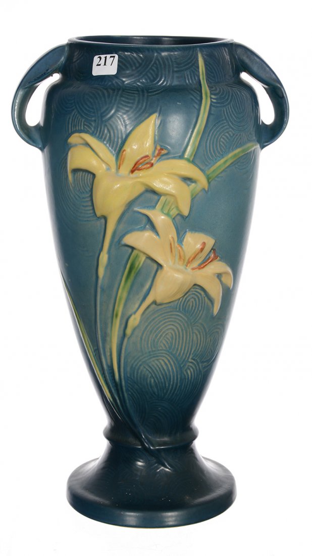 ROSEVILLE ART POTTERY #141-15" TWO HANDLED VASE (1 of 2)