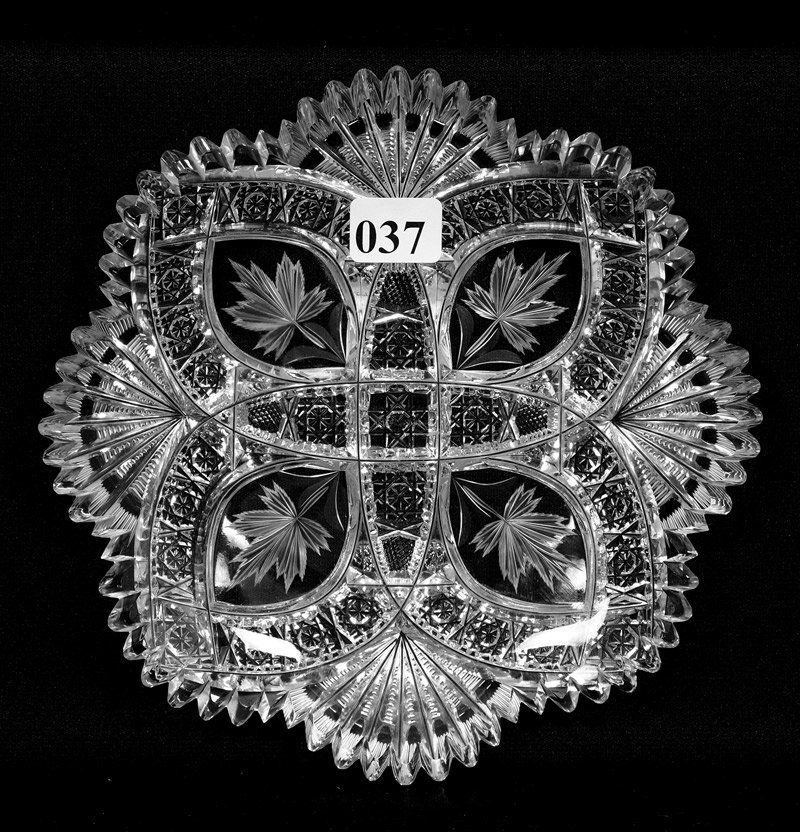 PLATE - 7" - ABCG - MAPLE LEAF BY GUNDY CLAPPERTON (1 of 3)