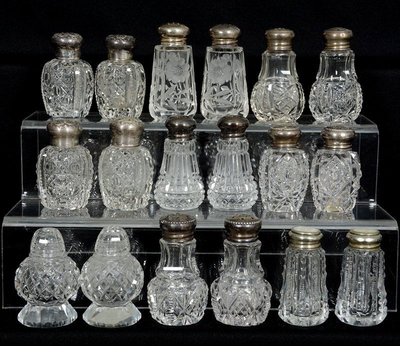 (9) PAIR ABCG SALT AND PEPPER SHAKERS (1 of 4)