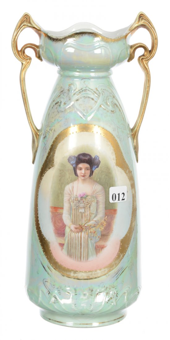 12 1/2" PROV SAXE TWO-HANDLED VASE (1 of 4)