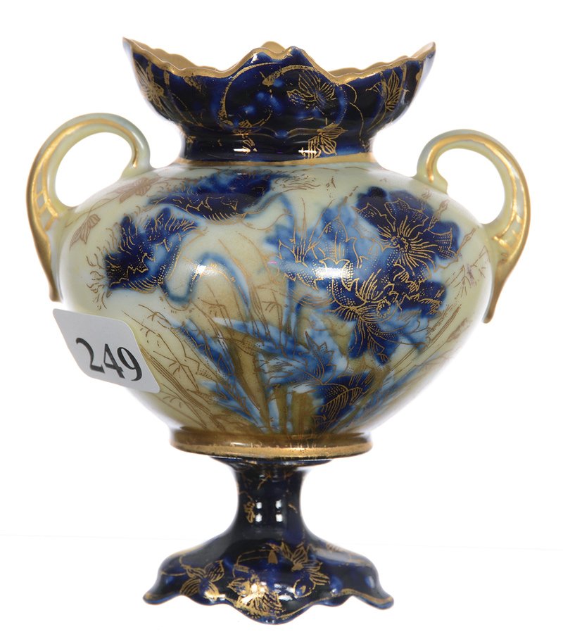 4" R.S. STEEPLE TWO-HANDLED PEDESTAL MINIATURE VASE (1 of 3)