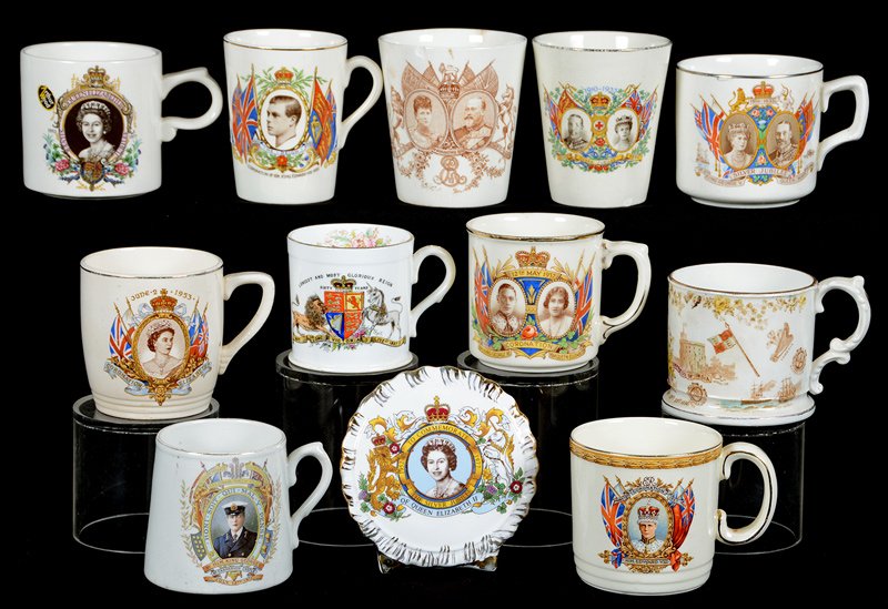 (12) ASSORTED ENGLISH CORONATION & SOUVENIR ITEMS OF (1 of 7)