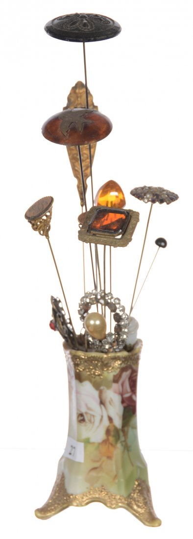 NIPPON HATPIN HOLDER WITH (12) ASSORTED VINTAGE HAT (1 of 4)