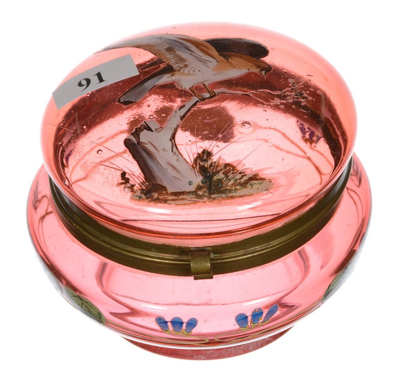 3" X 3 1/2" CRANBERRY ART GLASS ROUND HINGED JEWEL BOX (1 of 4)