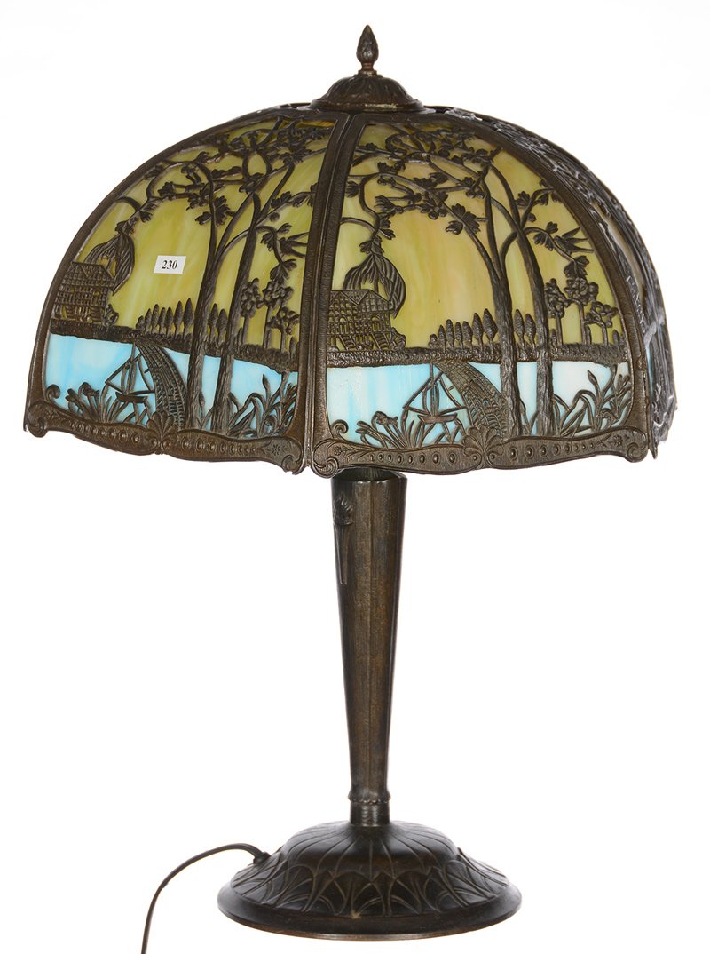 25" X 19" SIX-SIDED BENT PANEL SLAG GLASS TABLE LAMP (1 of 8)