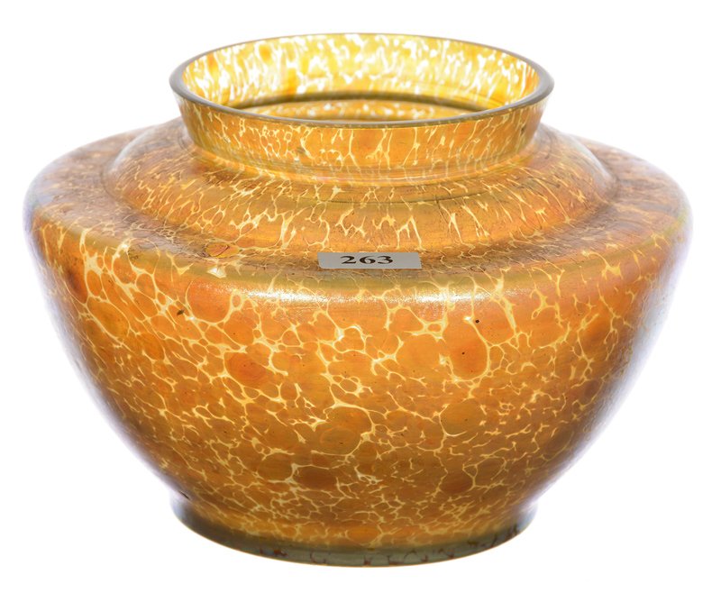 5" X 7" Unmarked Loetz Style Art Glass Vase - Gold: 5" X 7" Unmarked Loetz Style Art Glass Vase - Gold Iridescent Oil Spot Design