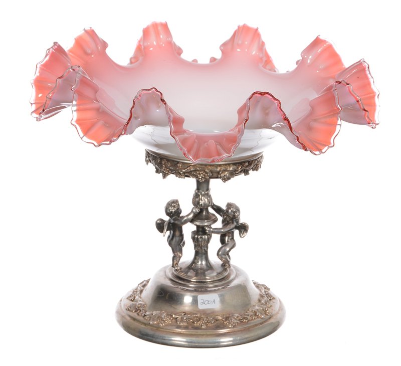 9 3/4" X 12 1/2" BRIDES BASKET (1 of 5)