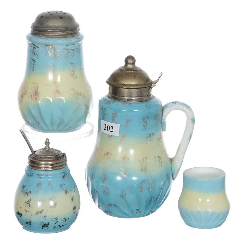 (4) ITEMS: WINDEMERE FAN PATTERN BLUE & YELLOW OVER (1 of 3)