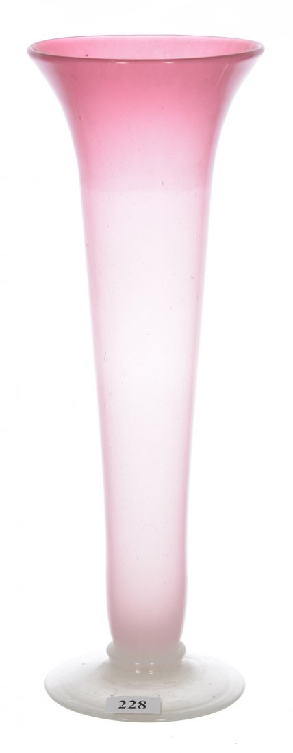 12" UNMARKED STEUBEN ROSALINE ART GLASS TRUMPET VASE (1 of 3)