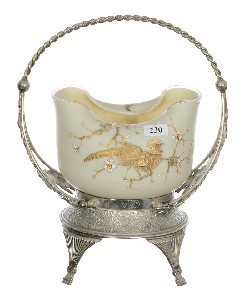 11" X 9" BRIDES BASKET (1 of 4)