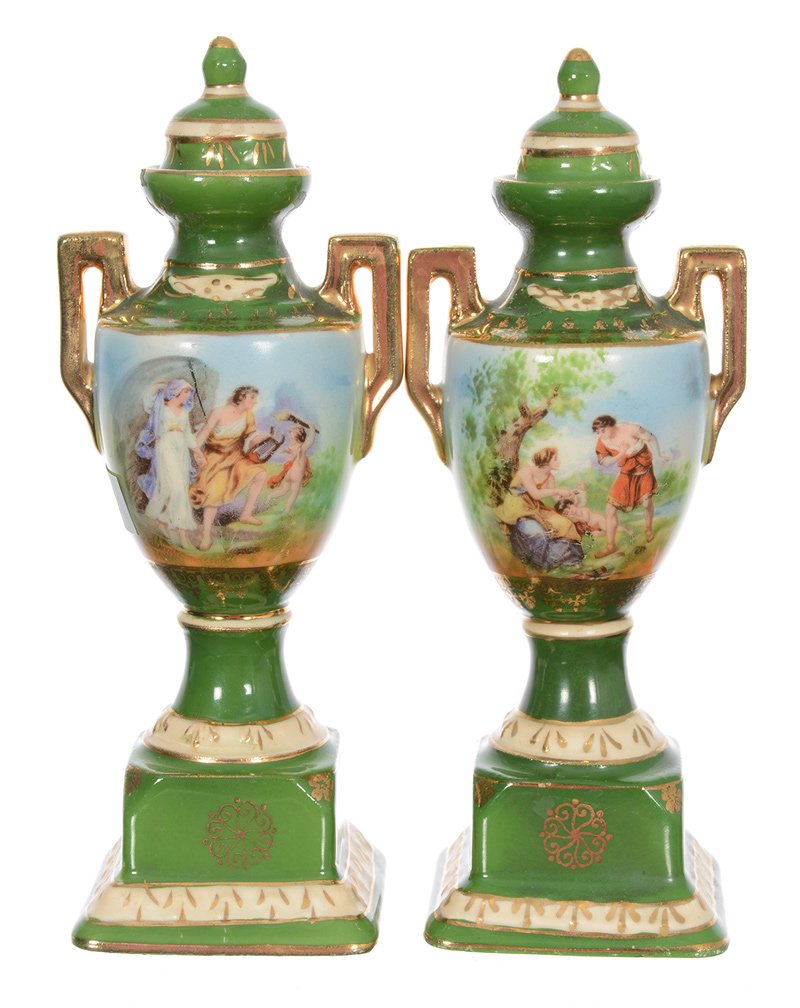 PAIR 7" MARKED ERPHILA CZECHOSLOVAKIA PEDESTAL COVERED (1 of 3)