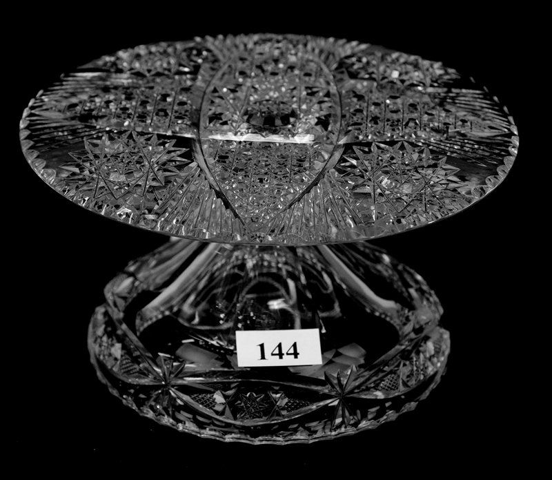 TOUPEE STAND - 3 1/2" X 6" - SIGNED LIBBEY (1 of 3)