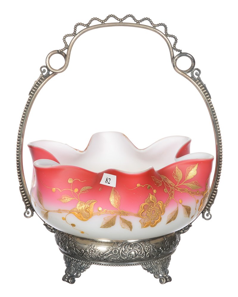 11.5" X 9.5" BRIDES BASKET (1 of 3)