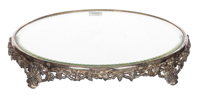 12" BEVELED MIRROR PLATEAU (1 of 2)