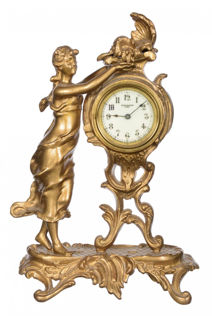 9.5" FIGURAL NEW HAVEN DESK CLOCK (1 of 3)