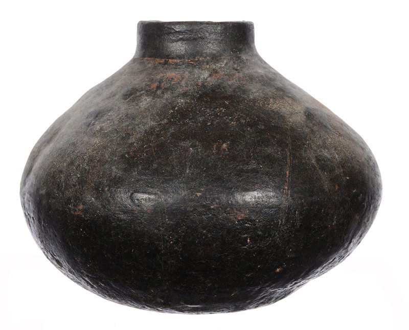 6.5" X 7.5" BLACK APACHE NEDUS PITCH POT (1 of 3)