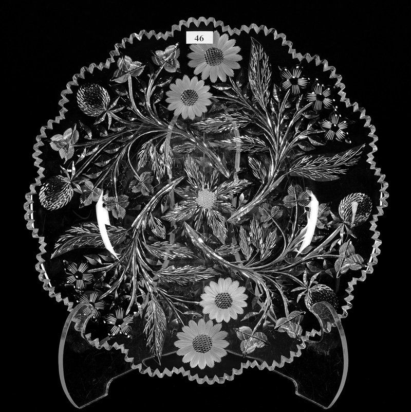 ROUND TRAY - 13.75" - ABCG - INTAGLIO FLORAL DESIGN (1 of 3)