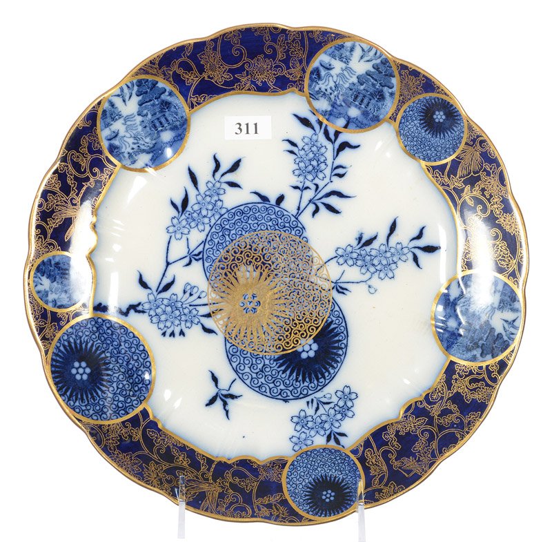 10.5" MARKED DOULTON BURSLEM FLOW BLUE PLATE: 10.5" MARKED DOULTON BURSLEM FLOW BLUE PLATE - ORIENTAL SPRAY PATTERN