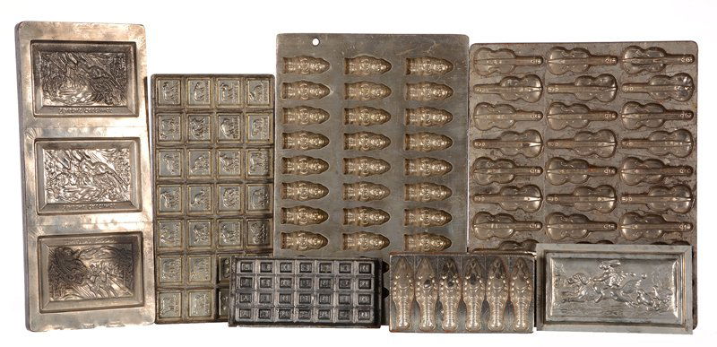 (7) VINTAGE FLAT CHOCOLATE/HARD CANDY MOLDS (1 of 5)