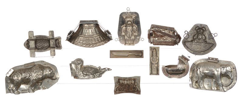 (10) FIGURAL VINTAGE CHOCOLATE MOLDS (1 of 2)