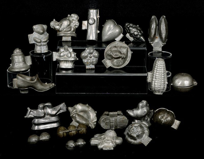 OVER (20) VINTAGE ICE CREAM MOLDS INCLUDING (1 of 5)