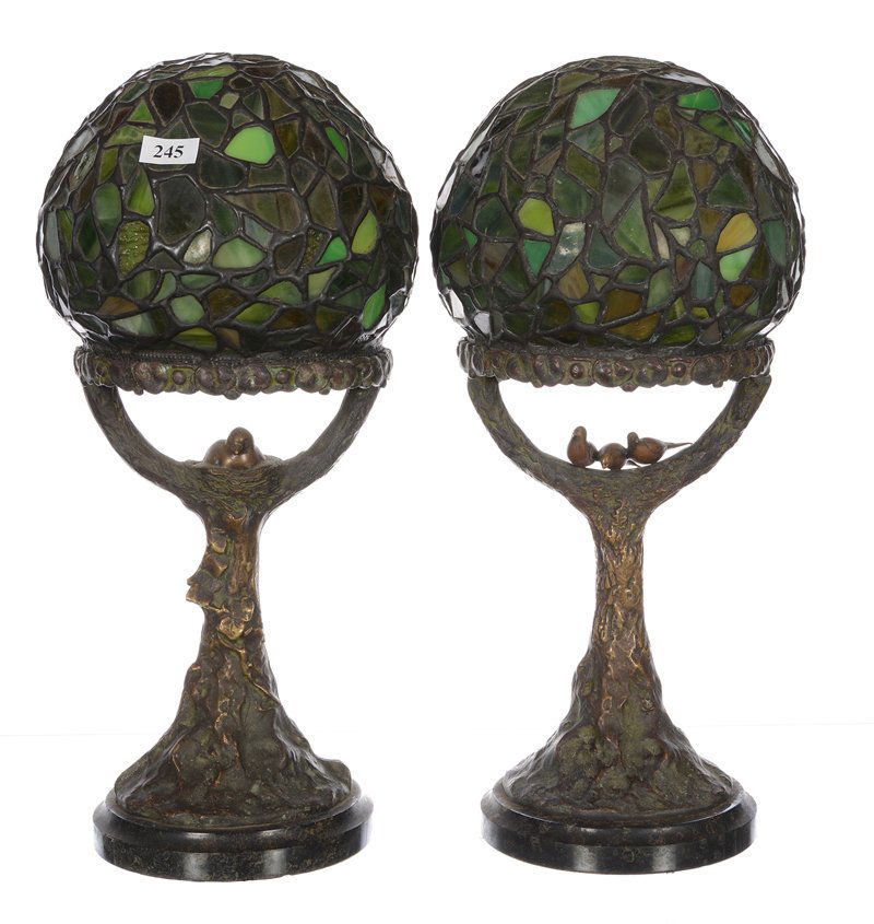 UNIQUE PAIR 15" HANDEL STYLE LEADED GLASS BOUDOIR LAMPS (1 of 7)