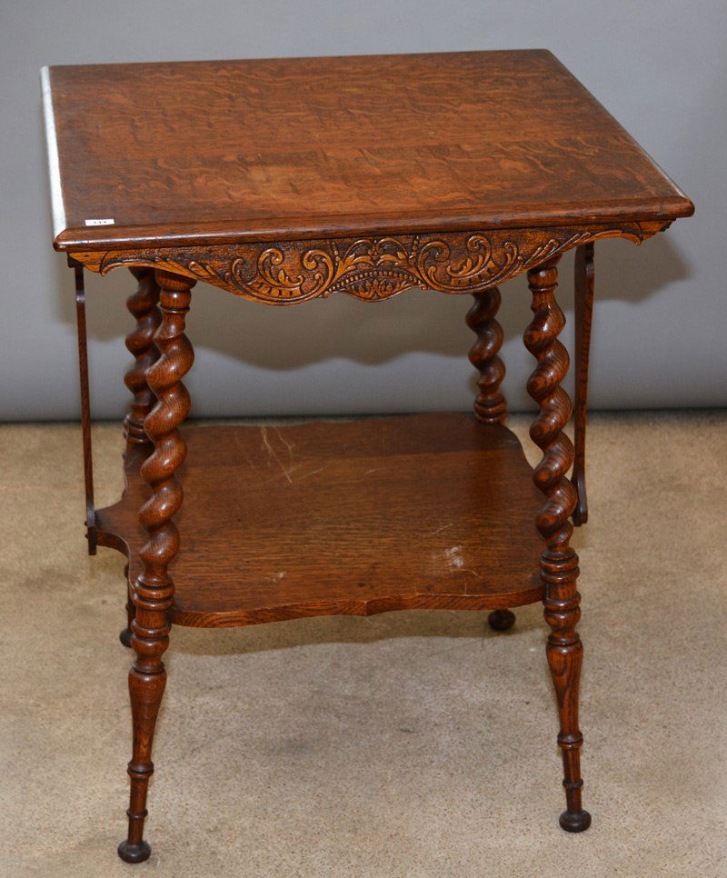 29" X 24" SQUARE OAK PARLOR TABLE (1 of 3)