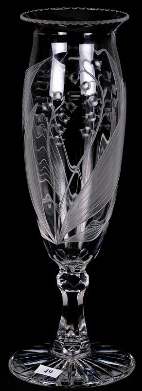 PEDESTAL VASE - 13.5" - ABCG (1 of 2)