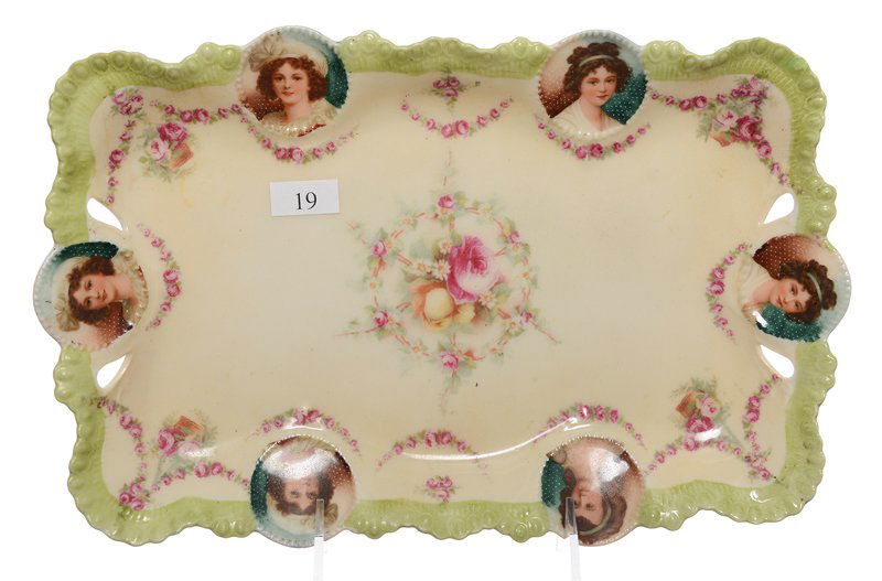 11.75" RSP MEDALLION MOLD DRESSER TRAY (1 of 3)