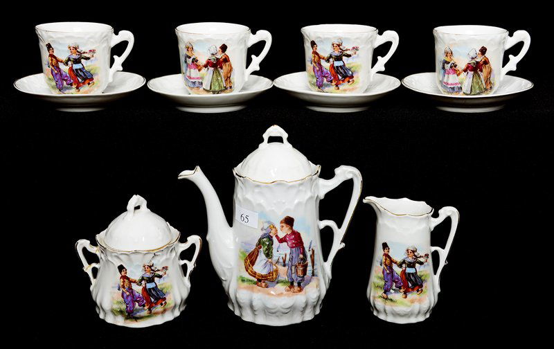 (11) PIECE CHILD'S TEA SET (1 of 6)