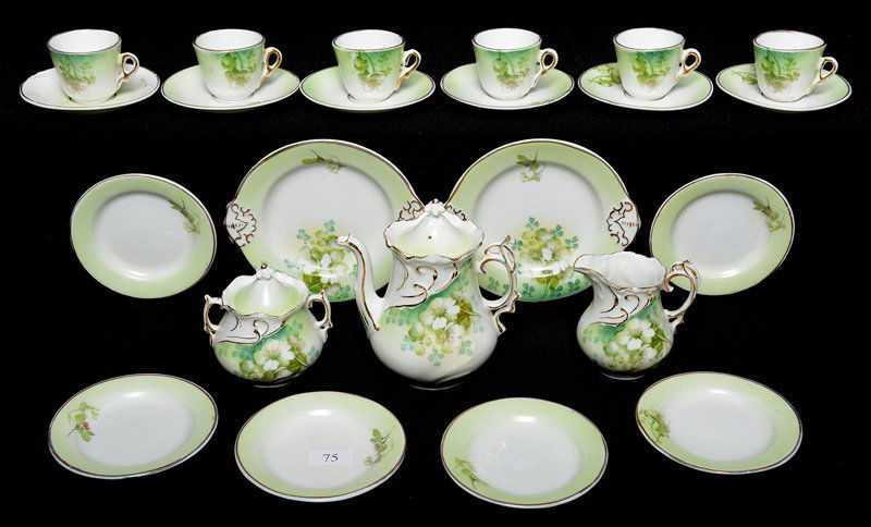(23) PIECE CHILD'S UNMARKED PRUSSIA TEA SET (1 of 5)