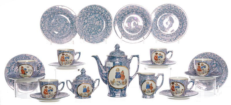 (21) PIECE GERMAN CHILD'S TEA SET (1 of 3)