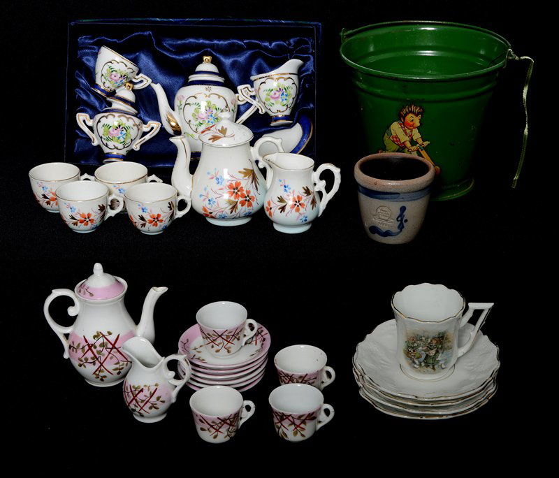 ASSORTED ITEMS INCLUDING (1 of 3)