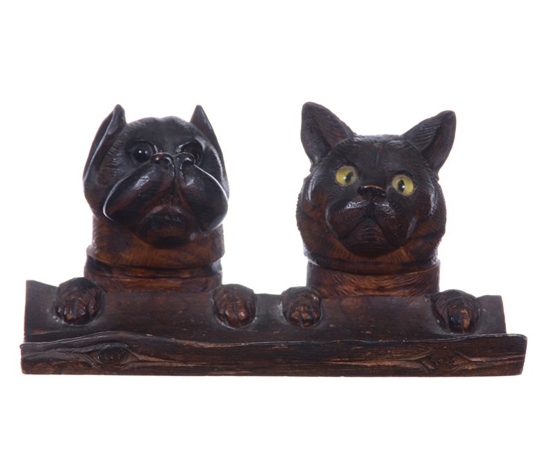 3.5" X 7" FOLK ART DESK SET: 3.5" X 7" FOLK ART DESK SET CARVED FIGURAL CAT AND DOG HEADS WITH HINGED LIDS - LIFT DOG HEAD TO REVEAL POSTAGE STAMP - LIFT CAT HEAD FOR INKWELL - EACH WITH GLASS EYES - WELL DONE
