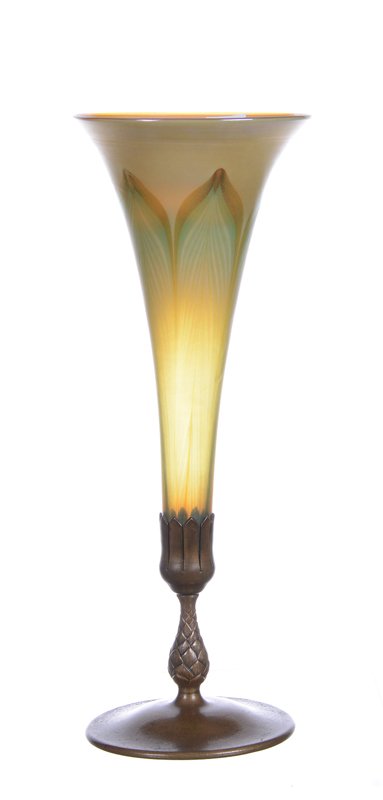 14.5" SIGNED "LCT" DECORATED ART GLASS TRUMPET VASE: 14.5" SIGNED "LCT" DECORATED ART GLASS TRUMPET VASE BRONZE STAND SIGNED "TIFFANY STUDIOS #2043" HOLDS GREEN PULLED FEATHER VASE