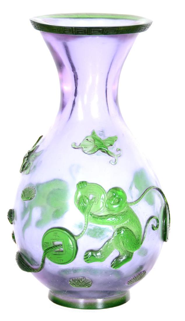 5.75" PEKING CAMEO ART GLASS VASE (1 of 3)
