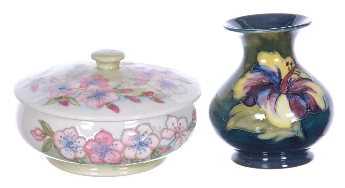 (2) MOORCROFT ART POTTERY ITEMS INCLUDING (1 of 2)