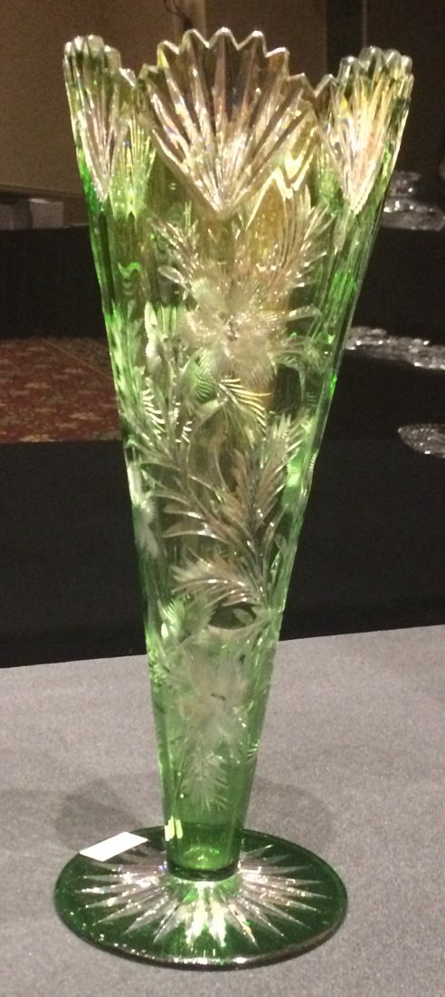 TRUMPET VASE - 12" - ABCG - GREEN CUT TO CLEAR (1 of 4)