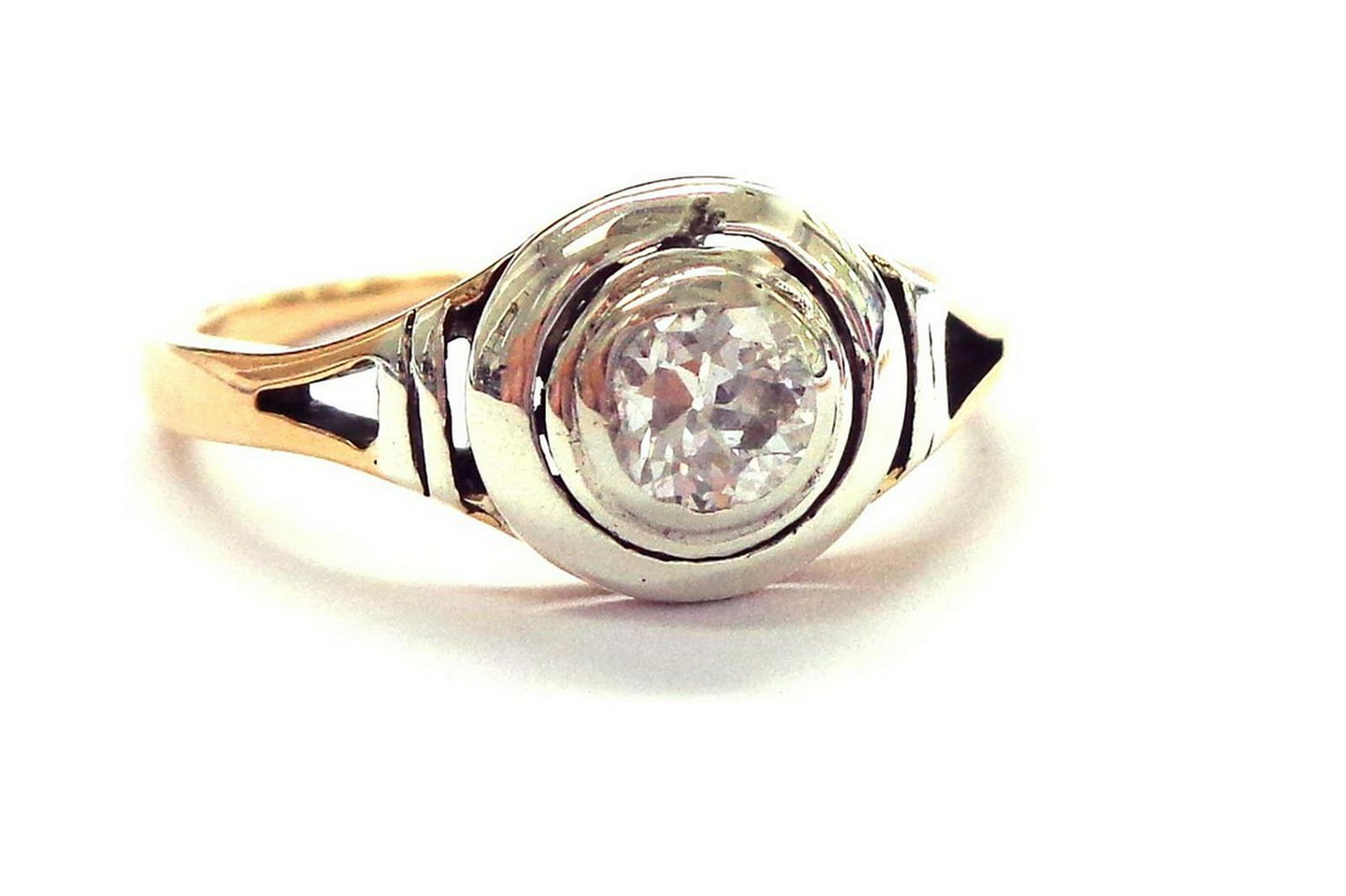 Diamond ring (1 of 2)