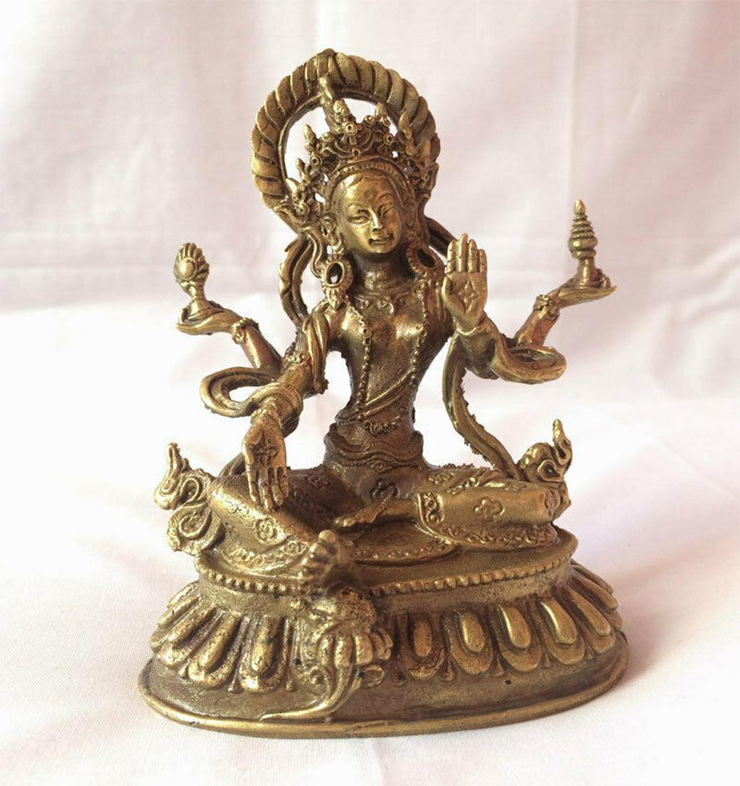 Laxmi - God Of Wealth Hinduism 3.8"H Statue: Size: 9.5cm X 8cm / 3.8"H X 3.2"W Weight: 210 grams (approx) Material : Brass