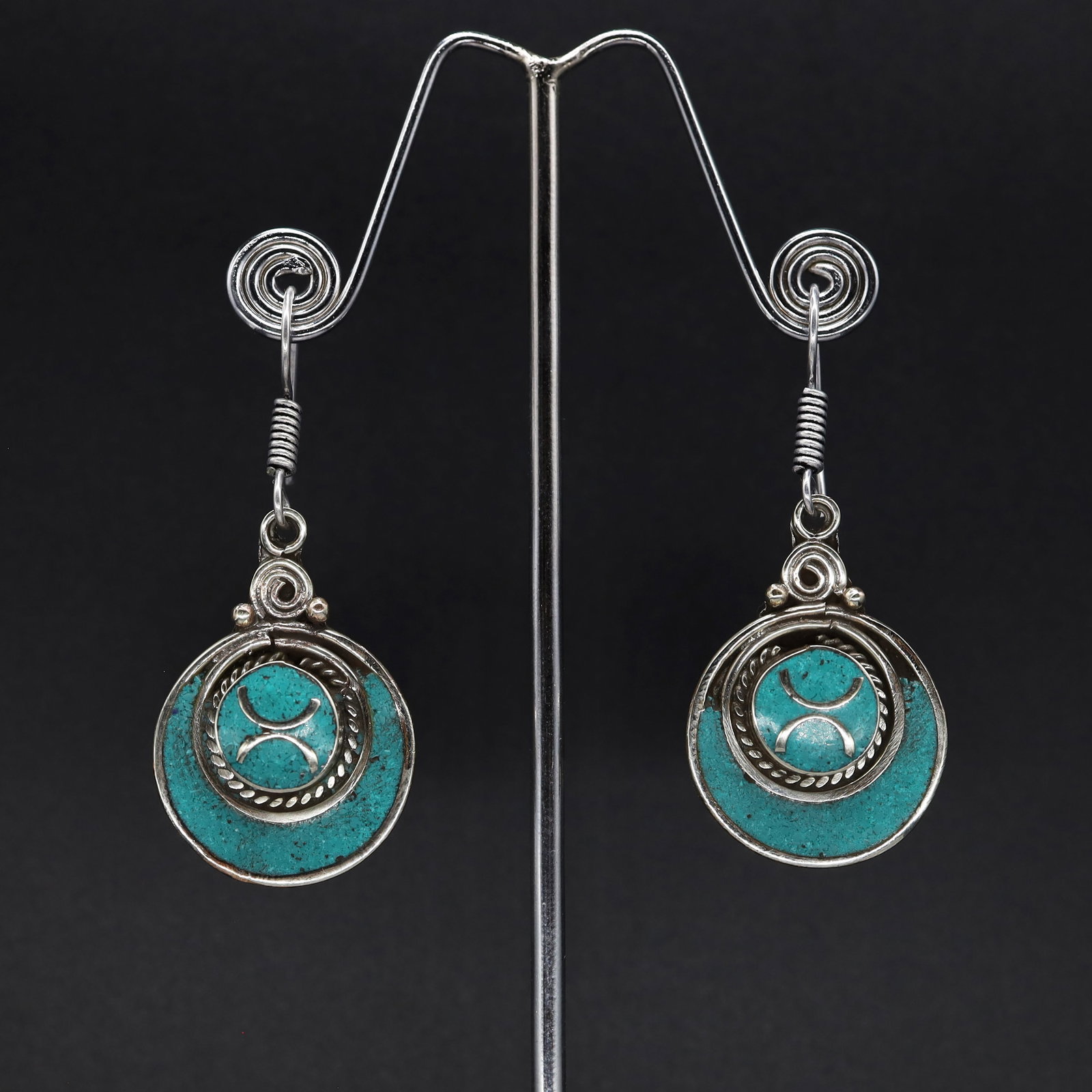 Tibetan Turquoise Hand-Carved Bold Earrings: Stunning Traditional Tibetan style bib choker Earrings!! handmade by EasternPresents in Nepal. A colorful statement piece, it looks great with a casual outfit or dressed up! Perfect for all time. Earr