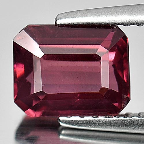 Pink Rhodolite Garnet 1.88 Ct. Octagon Shape 7.6 x 6 x 3.8 Mm. Natural Gemstone Unheated: Product ID: 802934542 / Product Name: Natural Rhodolite / Weight: 1.88 CT. / Size: 7.6 x 6 x 3.8 MM. / Shape: Octagon / Color: Pink / Clarity:VSI / Luster: Good / Gems Origin: Madagascar / Treatment: 