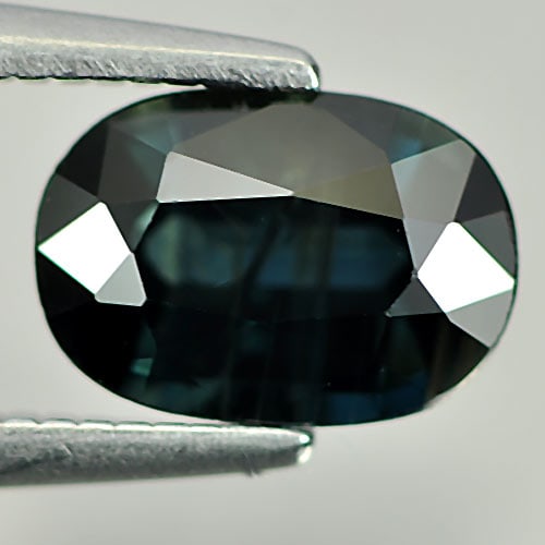Blue Green Sapphire 1.31 Ct. Oval Shape 7.8 x 5.5 Mm. Natural Gemstone Thailand: Product ID: 806155965 / Product Name: Natural Blue Sapphire / Weight: 1.31 CT. / Size: 7.8 x 5.5 x 3.4 MM. / Shape: Oval / Color: Blue Green / Clarity:VSI / Luster: Good / Gems Origin: Thailand / Trea
