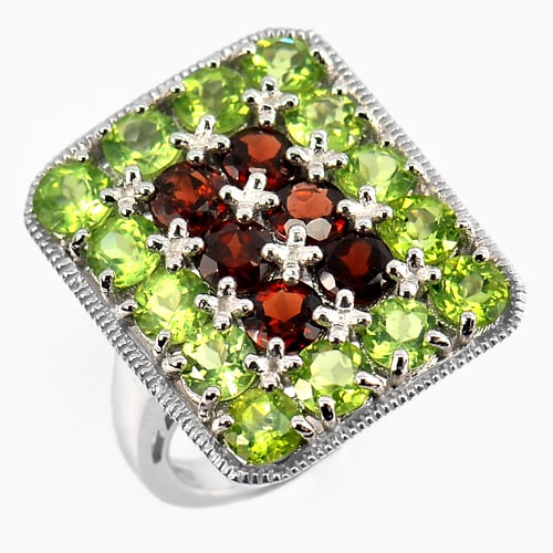 Natural Gemstone Garnet and Peridot 925 Sterling Silver Ring 7.49 G. Size 6 (1 of 3)